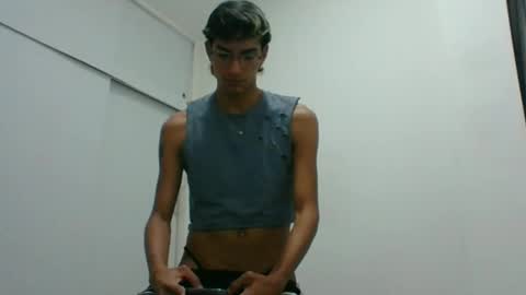 Snapshot of axellatino_ chatting on February 2025 02:49:01 AM Axel online show from February 2025 02:49:01 AM
