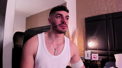 Axel Thompsom online show from November 2025 11:21:02 AM