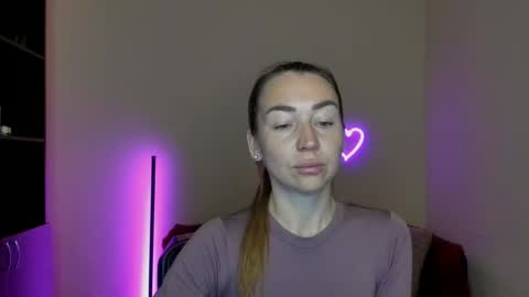 Jully online show from March 2025 06:23:01 AM