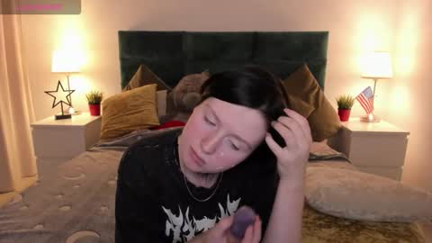 ayaks online show from November 2025 02:17:01 PM