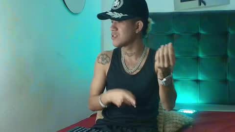 ayala777_ online show from January 2026 12:33:02 PM