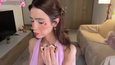 Snapshot of ayanalys chatting on May 2026 06:53:01 PM Alya online show from May 2026 06:53:01 PM