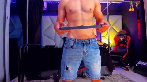 Ayden Miller online show from November 2025 02:34:02 AM