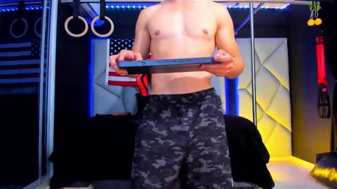 Ayden Miller online show from March 2026 01:22:01 AM