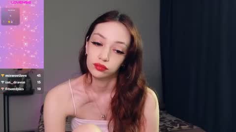 Snapshot of ayehoney chatting on July 2026 11:08:02 PM Hailey Wellington online show from July 2026 11:08:02 PM