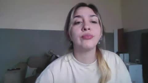 ayelenb26 online show from July 2026 02:59:01 PM