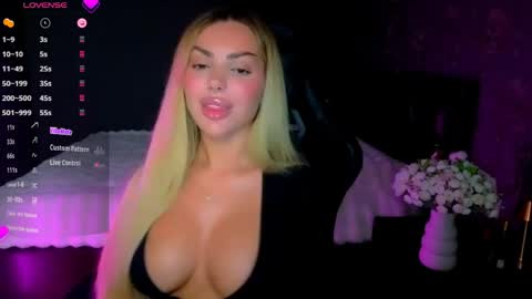  Ayla Demir  online show from May 2026 08:07:02 PM