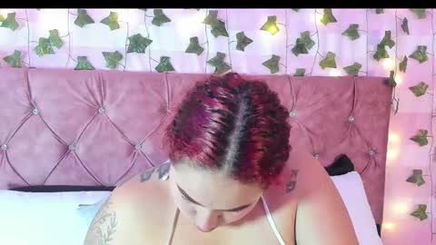 Snapshot of aylamarttinez chatting on February 2026 01:37:02 AM aylamarttinez online show from February 2026 01:37:02 AM