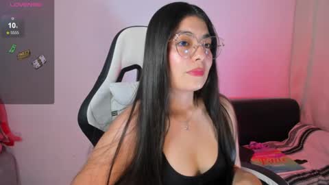 Snapshot of aylenmiller_ chatting on July 2026 12:48:01 AM Aylen online show from July 2026 12:48:01 AM