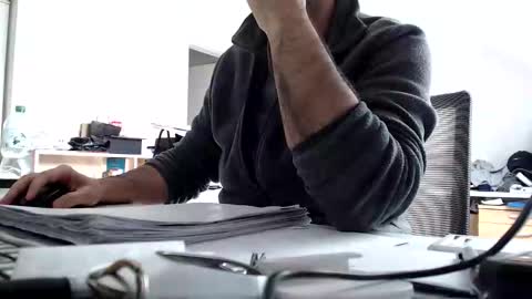 aylinniyerim online show from March 2026 10:19:02 AM