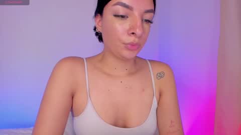 Snapshot of aylinnzambrano_ chatting on February 2025 05:02:01 AM Aylin online show from February 2025 05:02:01 AM