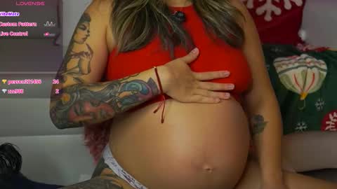 Ayra L online show from November 2025 12:22:01 AM