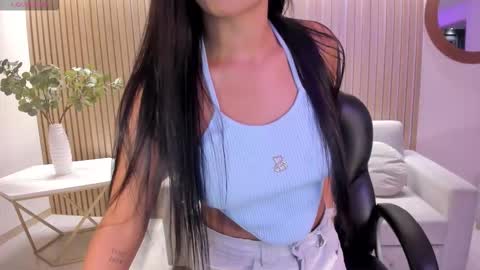 Ayshel online show from September 2025 11:32:02 PM