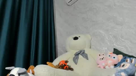 Snapshot of ayumi_rin chatting on September 2025 08:46:01 PM Ayumi online show from September 2025 08:46:01 PM