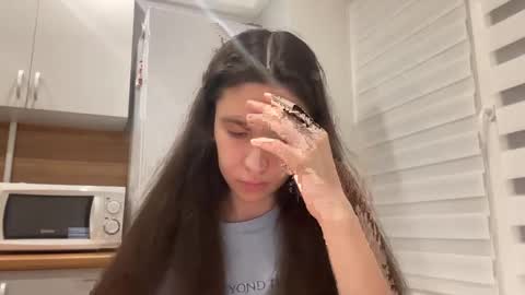 Snapshot of ayyababys chatting on December 2024 07:03:01 PM angel ayya online show from December 2024 07:03:01 PM