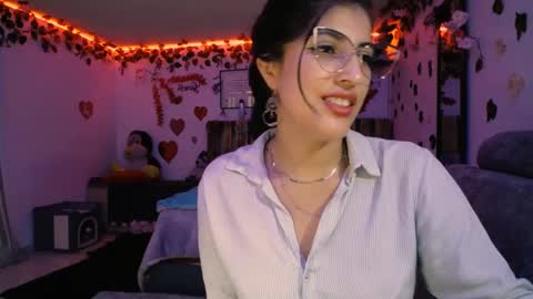 Snapshot of azaaharziz chatting on March 2025 02:48:01 PM Azahar online show from March 2025 02:48:01 PM