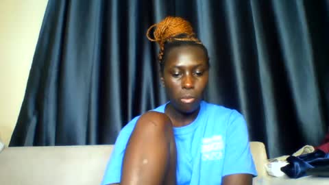 Snapshot of azaelia_iris chatting on July 2026 07:17:02 PM azaelia_iris online show from July 2026 07:17:02 PM