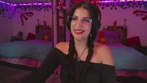 Snapshot of azaharnoor chatting on November 2025 01:22:01 AM Azahar online show from November 2025 01:22:01 AM