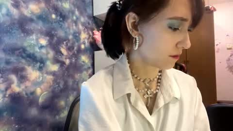 Snapshot of azaleegansen chatting on November 2025 12:17:01 PM Minro online show from November 2025 12:17:01 PM