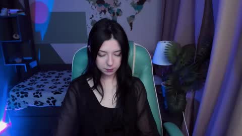 Azaliya online show from December 2025 05:26:01 AM