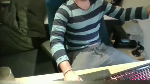 azdert online show from February 2026 08:17:02 PM