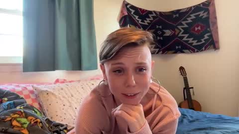 Azerai online show from November 2025 05:34:02 PM