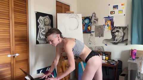 Azerai online show from December 2025 05:08:02 PM