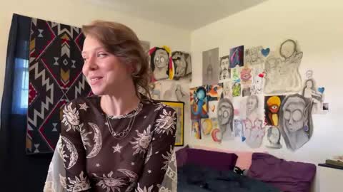 Azerai online show from April 2026 04:12:01 PM