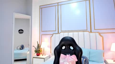 Ale online show from March 2025 06:58:02 PM