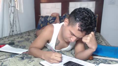 Snapshot of aziel_pantoja chatting on September 2025 08:56:02 PM Aziel Pantoja online show from September 2025 08:56:02 PM