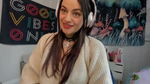 Snapshot of azucenaxxxgp chatting on November 2025 02:40:02 PM Azucena R online show from November 2025 02:40:02 PM