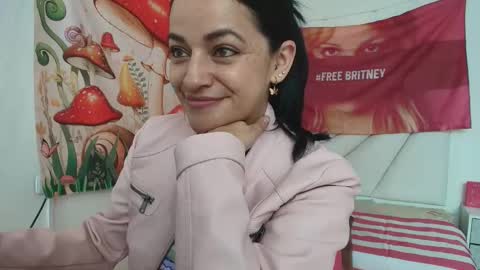 Azucena R online show from March 2026 03:00:01 PM