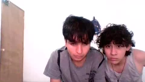 Snapshot of azul_quin chatting on August 2026 07:06:01 PM azul_quin online show from August 2026 07:06:01 PM
