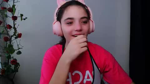 azumi_chan_ online show from November 2025 11:10:01 AM