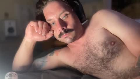 Snapshot of b4nkshot765 chatting on September 2025 06:04:02 AM bry online show from September 2025 06:04:02 AM