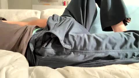 Snapshot of b6662050 chatting on February 2025 12:27:02 PM b6662050 online show from February 2025 12:27:02 PM