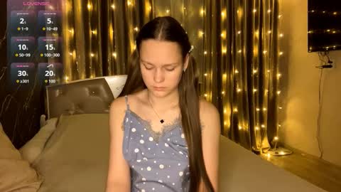 Anny Simpson online show from December 2025 07:22:01 PM