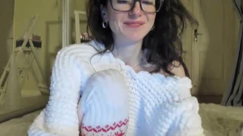 Snapshot of babby_jewel chatting on December 2024 03:22:02 PM babby_jewel online show from December 2024 03:22:02 PM