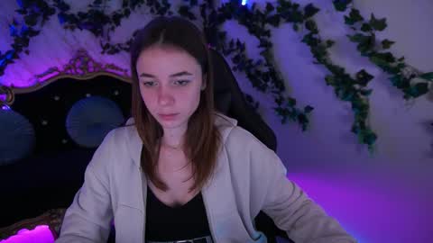 Babe online show from October 2025 07:28:01 AM