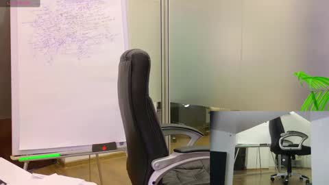 Olivia and Lexi online show from February 2025 08:20:01 AM