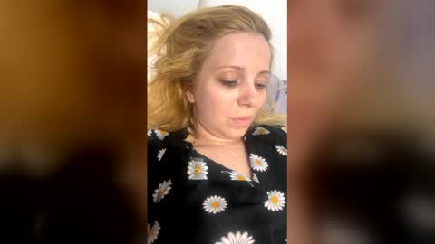 Snapshot of baby_blondee chatting on June 2026 07:38:02 PM Baby Blonde online show from June 2026 07:38:02 PM