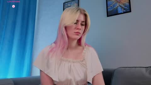 Snapshot of baby_claude chatting on June 2026 03:29:02 AM Kate online show from June 2026 03:29:02 AM
