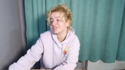 Snapshot of baby_doll91 chatting on January 2025 08:29:01 PM Babby Doll online show from January 2025 08:29:01 PM