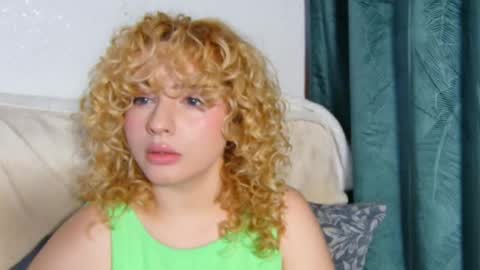 Snapshot of baby_doll91 chatting on February 2025 10:09:01 PM Babby Doll online show from February 2025 10:09:01 PM