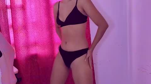 Baby Elisse online show from July 2026 02:41:02 PM