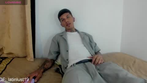 Snapshot of baby_gio chatting on May 2026 09:30:02 PM OF GxoXabs online show from May 2026 09:30:02 PM
