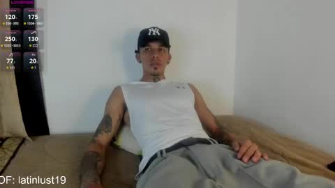 Snapshot of baby_gio chatting on June 2026 09:21:02 PM OF GxoXabs online show from June 2026 09:21:02 PM