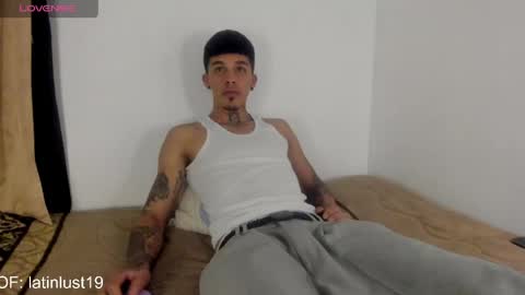 Snapshot of baby_gio chatting on June 2026 02:27:01 AM OF GxoXabs online show from June 2026 02:27:01 AM