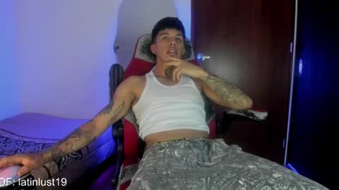 Snapshot of baby_gio chatting on June 2026 04:55:01 PM OF GxoXabs online show from June 2026 04:55:01 PM