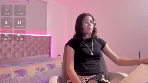 Snapshot of baby_glow01 chatting on October 2025 12:58:01 PM baby_glow01 online show from October 2025 12:58:01 PM